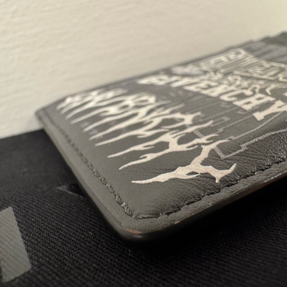 Givenchy Graffiti Logo Gray Leather Card Holder - Picture 5 of 8